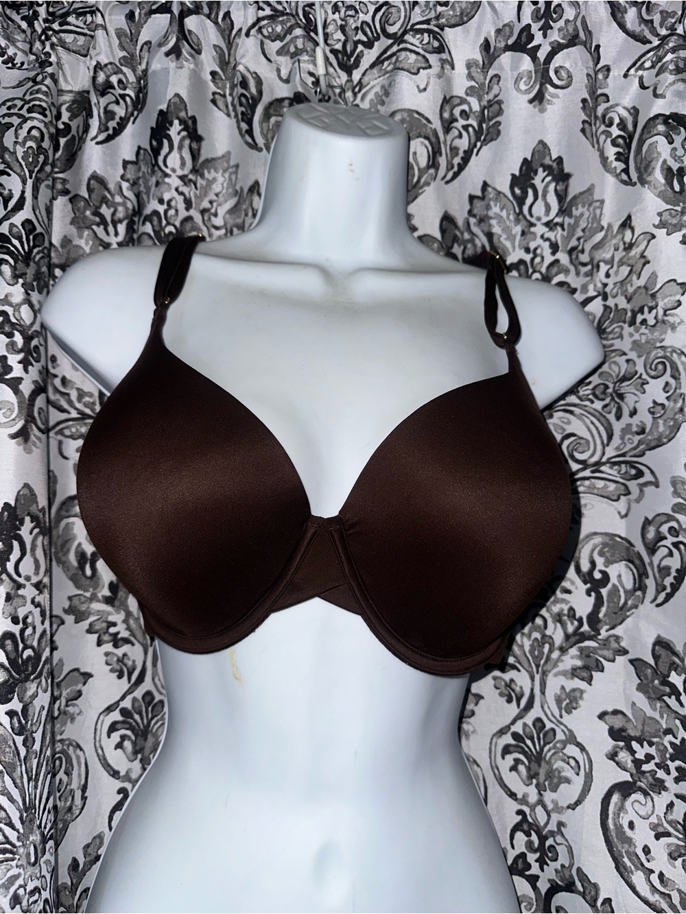 Everyday Smooth T-Shirt Bra in Brown
